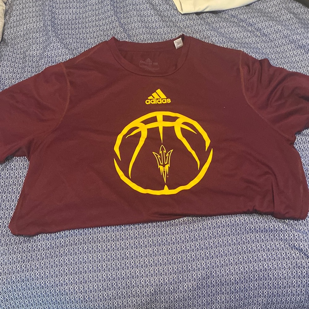 adidas Arizona state asu basketball polyester Maroon and Yellow Short Sleeve Tee